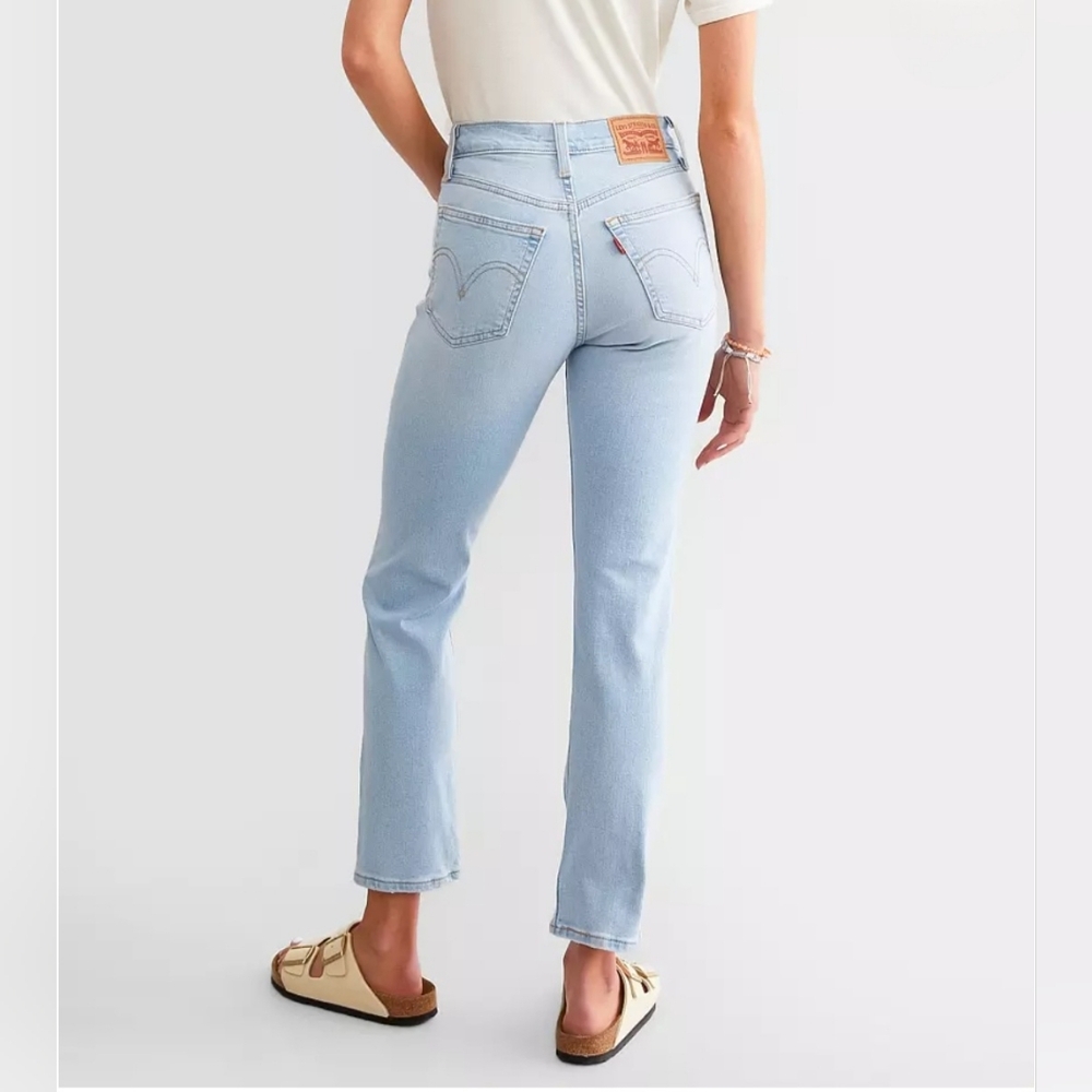 Levi's Wedgie High-Rise Straight Jeans Size 30 - Picture 2 of 7